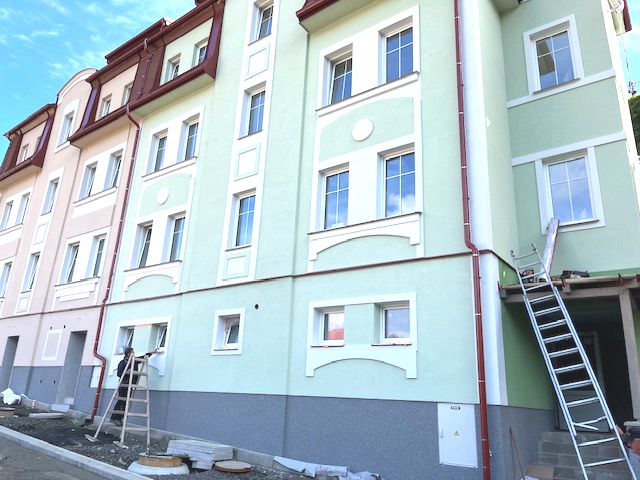 Realizace firmy STAVBY WESTMONT s.r.o – foukaná, protihluková, tepelná izolace, minerální podhle – Stavební a rekonstrukční práce – Lázně Kynžvart