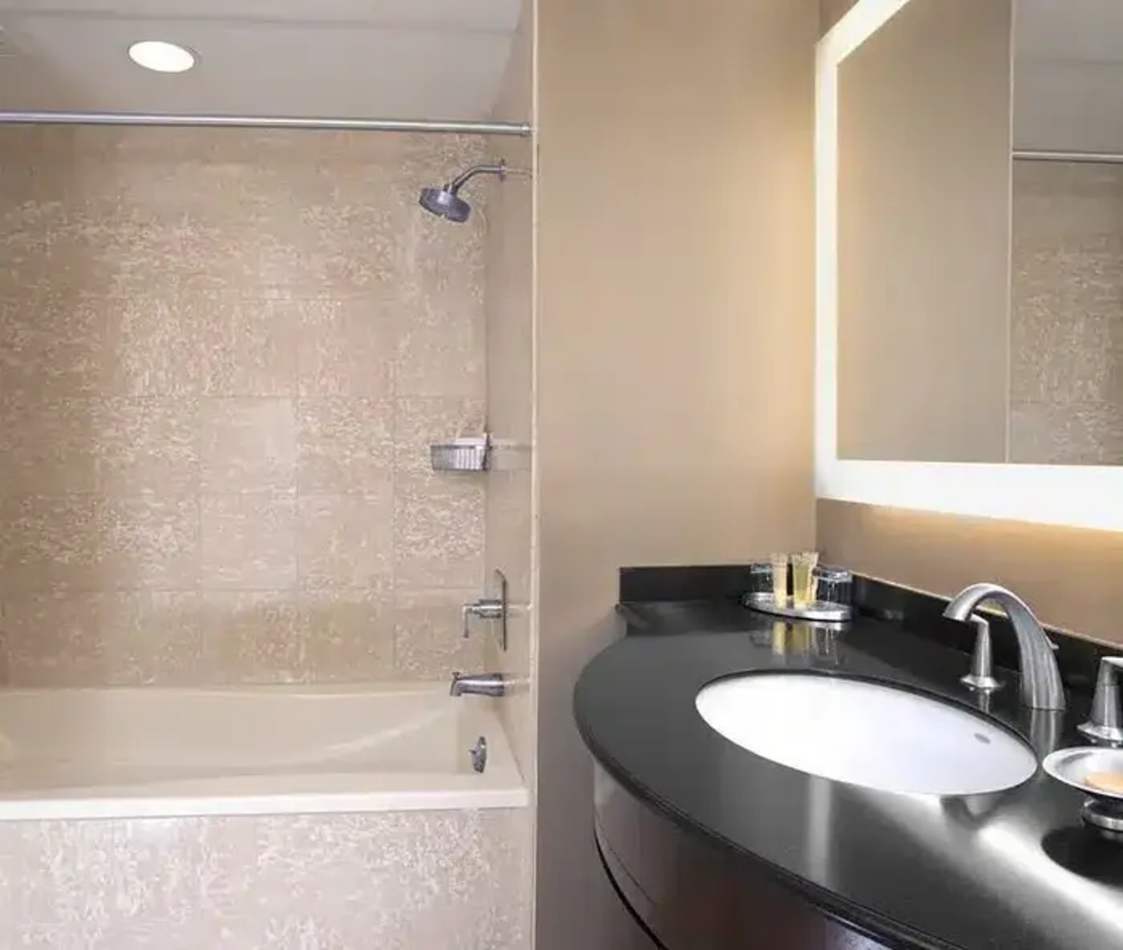 Grand Pequot Tower At Foxwoods