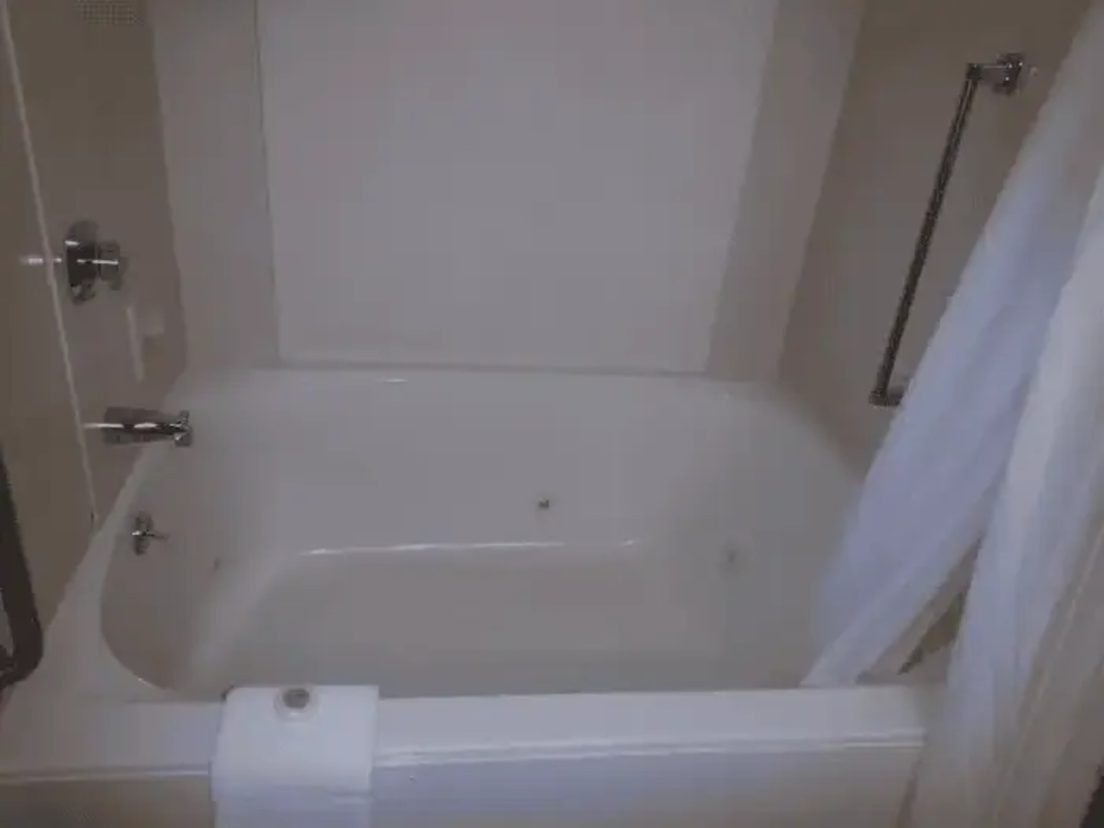 Auburn Place Hotels and Suites