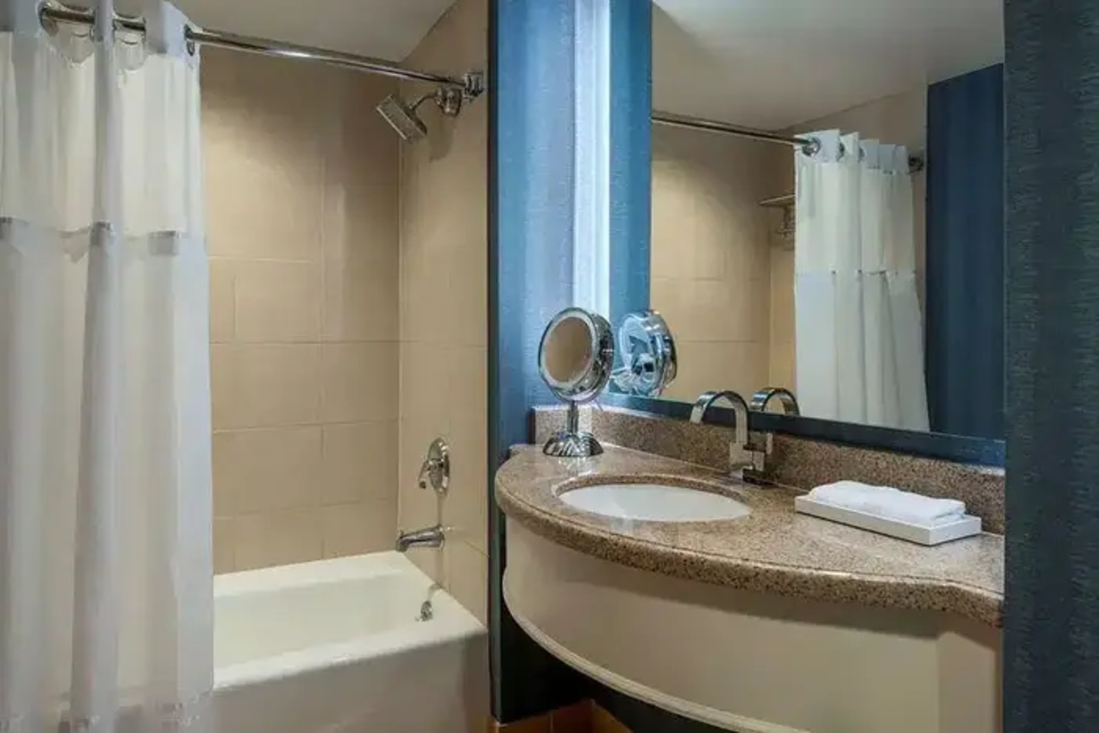 Hyatt Regency Chesapeake Bay Golf Resort