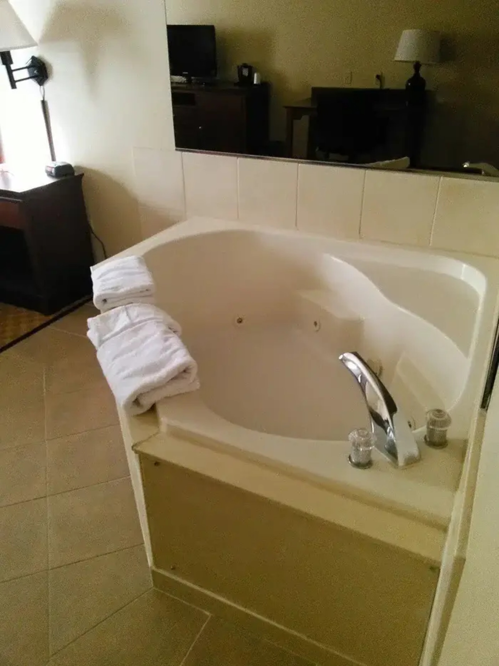 Country Inn & Suites by Radisson, Birch Run