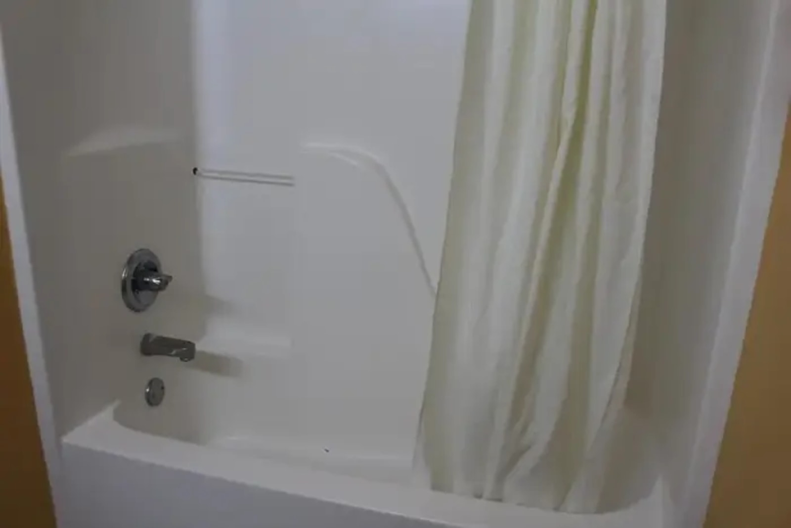 Magnolia Inn & Suites