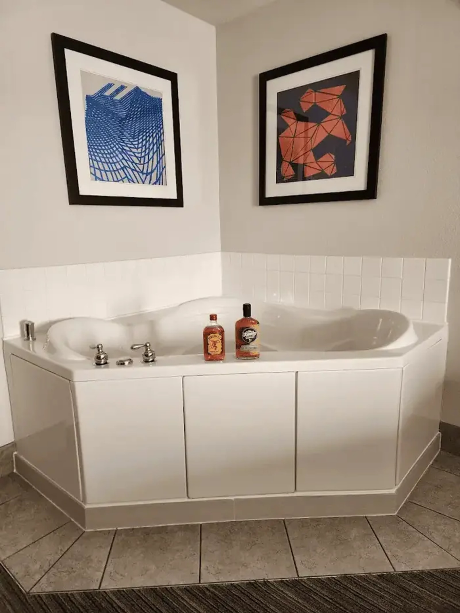 Holiday Inn Express & Suites Kingsport