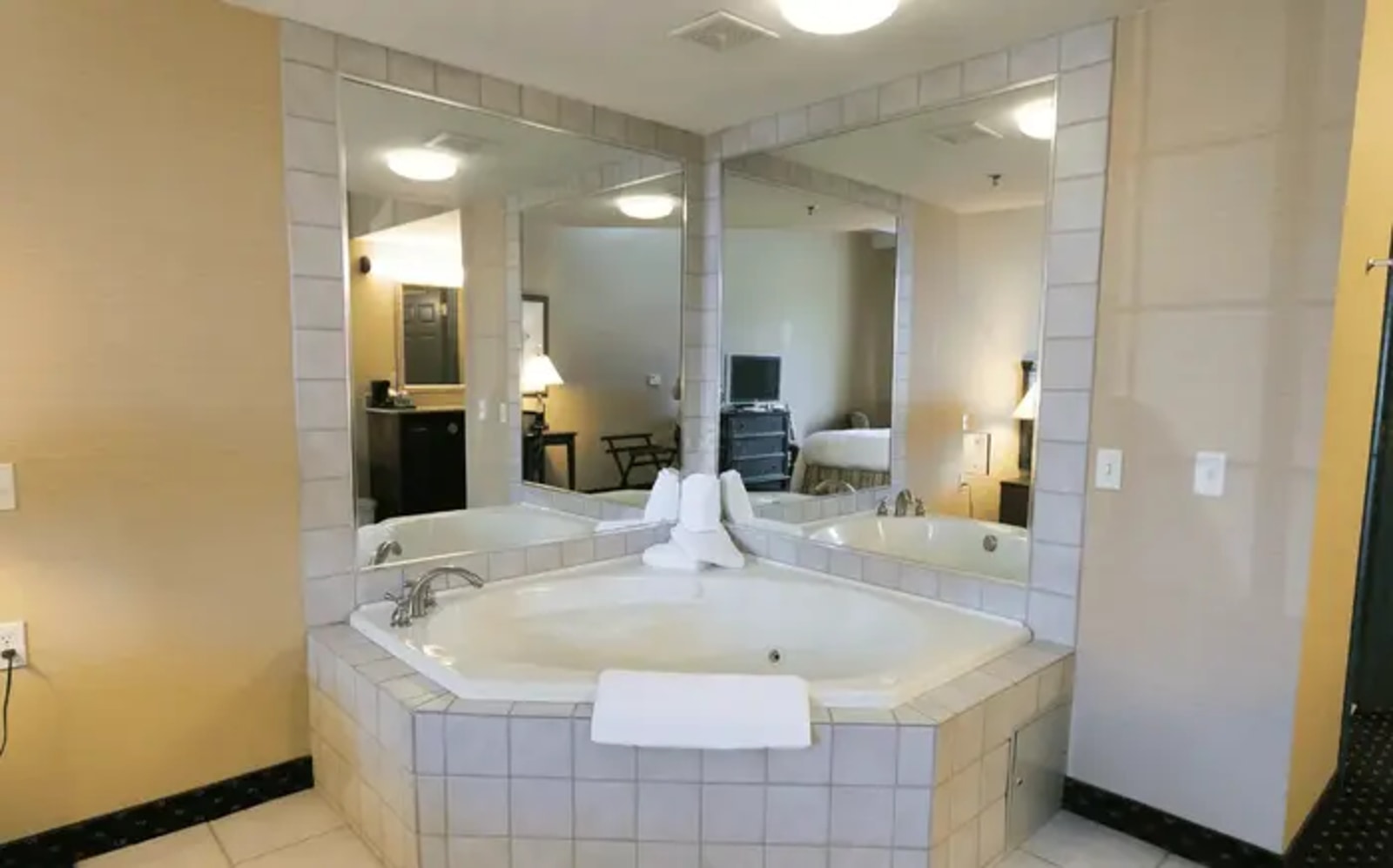 Country Inn & Suites by Radisson, Grand Rapids