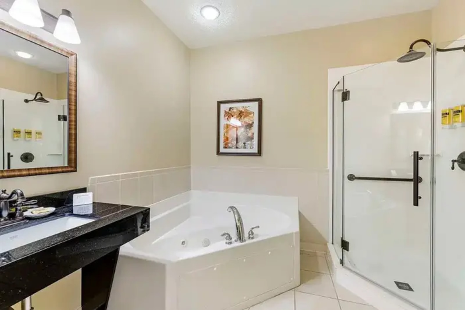 Best Western Plus Dutch Haus Inn & Suites