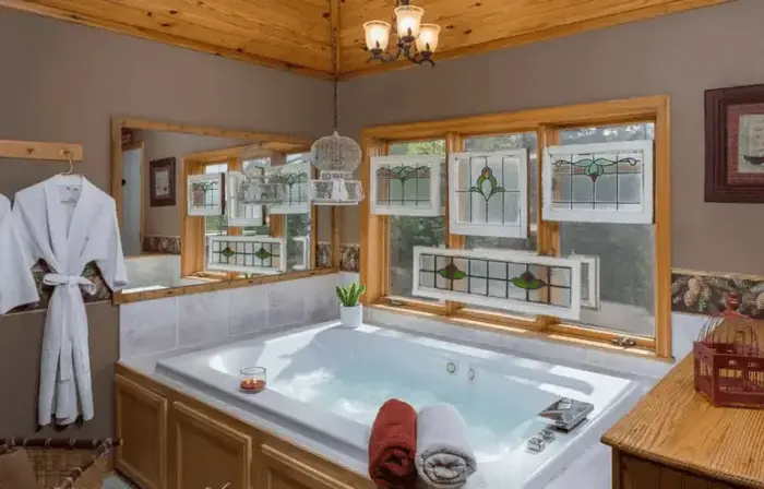 Eureka Sunset Cabins