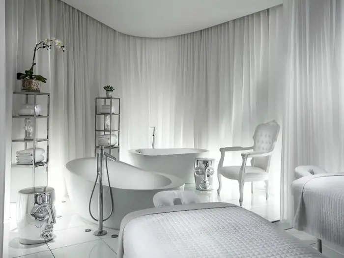 SLS Hotel, a Luxury Collection Hotel