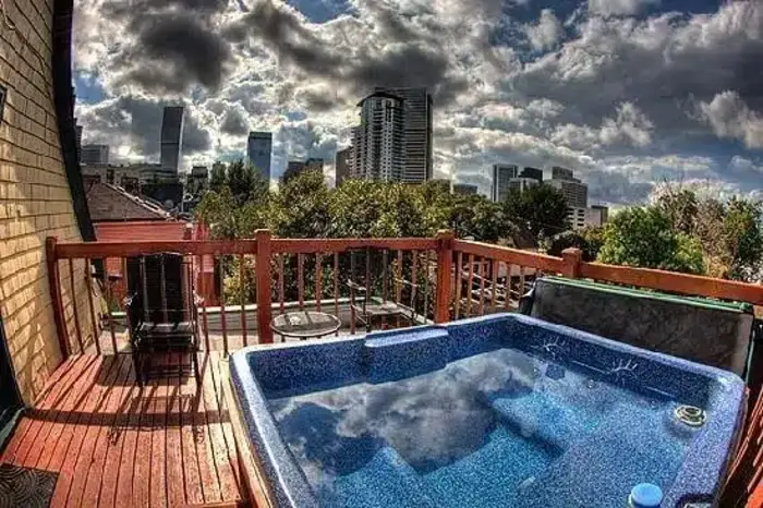 Queen Anne Urban Bed & Breakfast