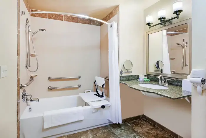 Holiday Inn & Suites Durango Downtown - Private Jacuzzi Suite in ...