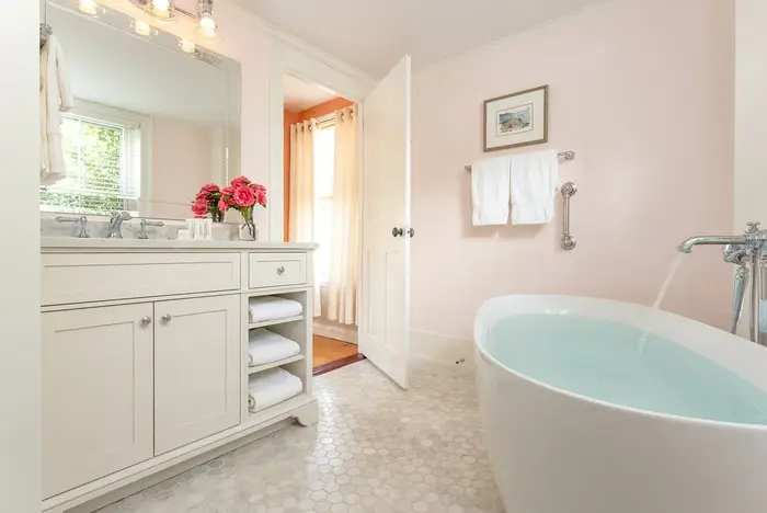 Candleberry Inn on Cape Cod