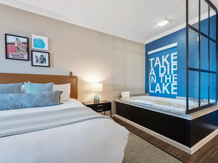 Cherry Tree Inn & Suites