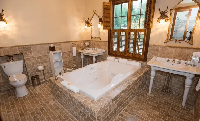 Mirror Lake Inn Resort & Spa