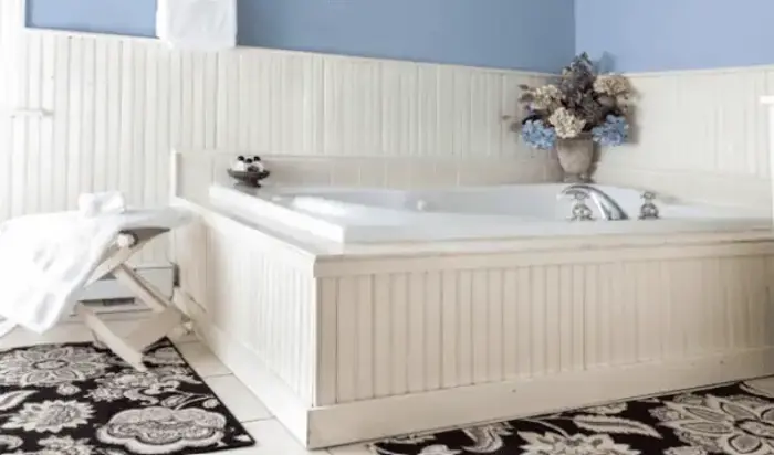 The Reynolds Mansion