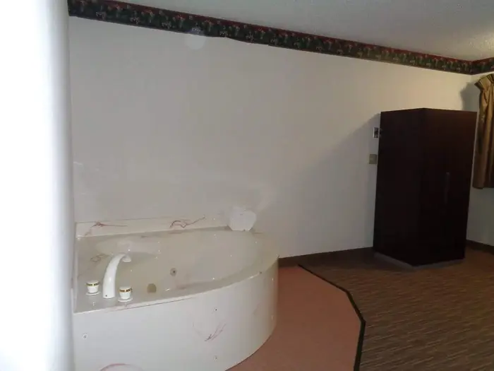 EverSpring Inn & Suites Hill City