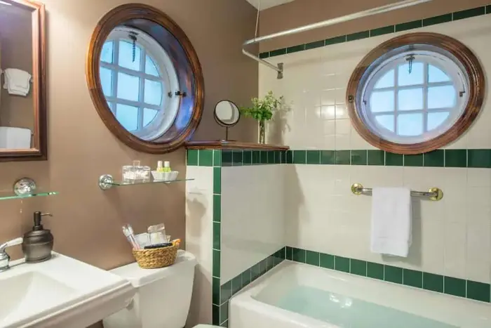 Inn on Putney Road Bed and Breakfast