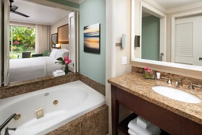 The Westin Princeville Ocean Resort Villas - Jacuzzi Suite in Princeville