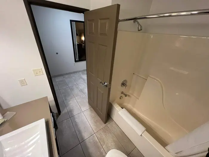 Country Inn & Suites by Radisson, St. Cloud West