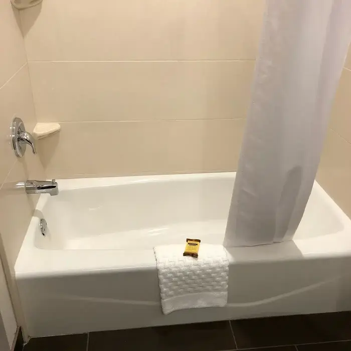 Best Western Plus Lincoln Inn & Suites