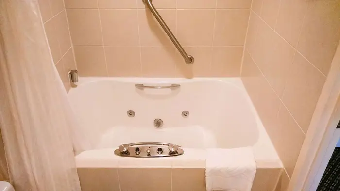 Hilton East Brunswick Hotel & Executive - Jacuzzi Suite in East Brunswick