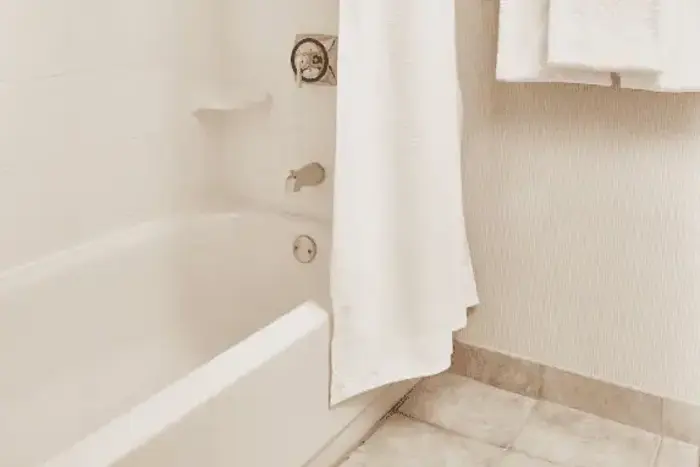 Sonesta Select Raleigh Durham Airport - Jacuzzi Suite in Morrisville