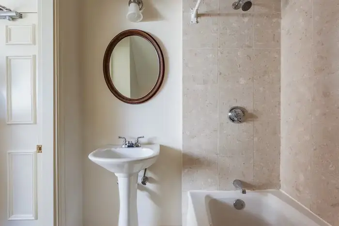 Blue Dory Inn - Jacuzzi Suite in New Shoreham (Block Island)