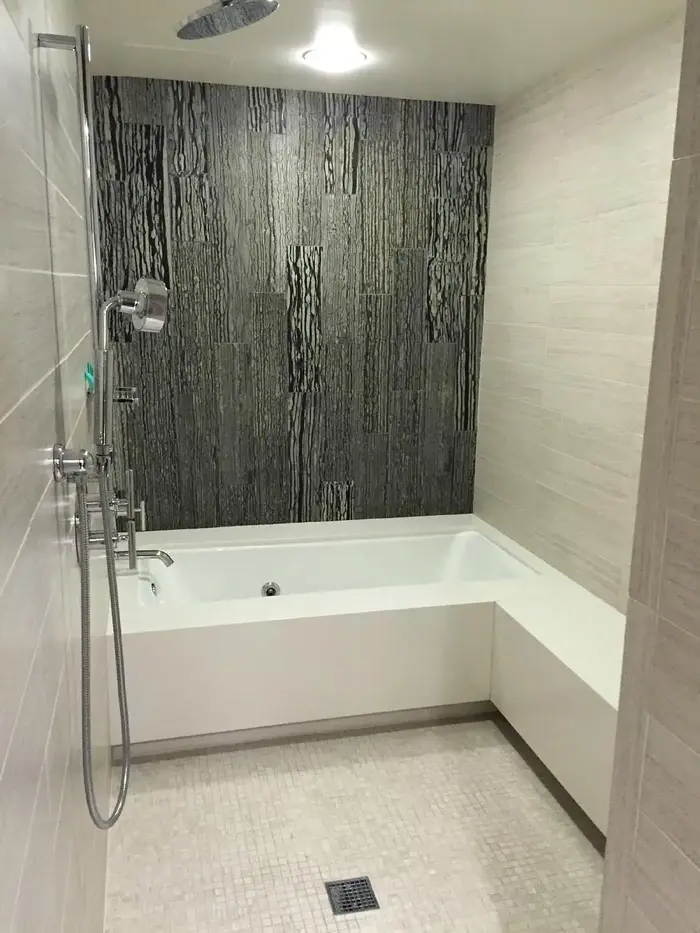 Hyatt Regency Crystal City - Jacuzzi Suite in Arlington