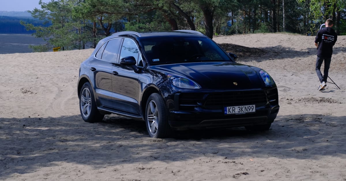 Unlimited Mileage Car Rental in Krakow – When Is It Worth It?