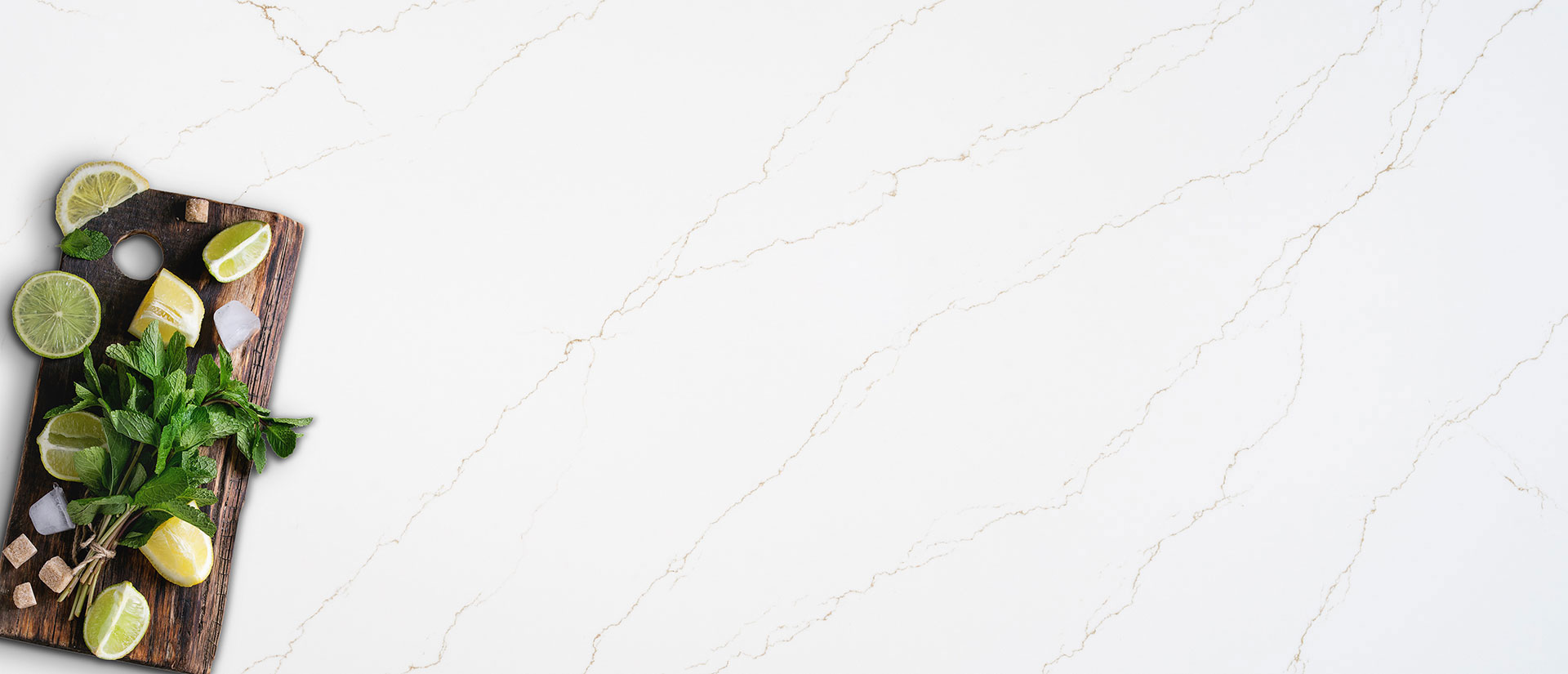 Calacatta Miraggio Gold Honed Quartz Vignette