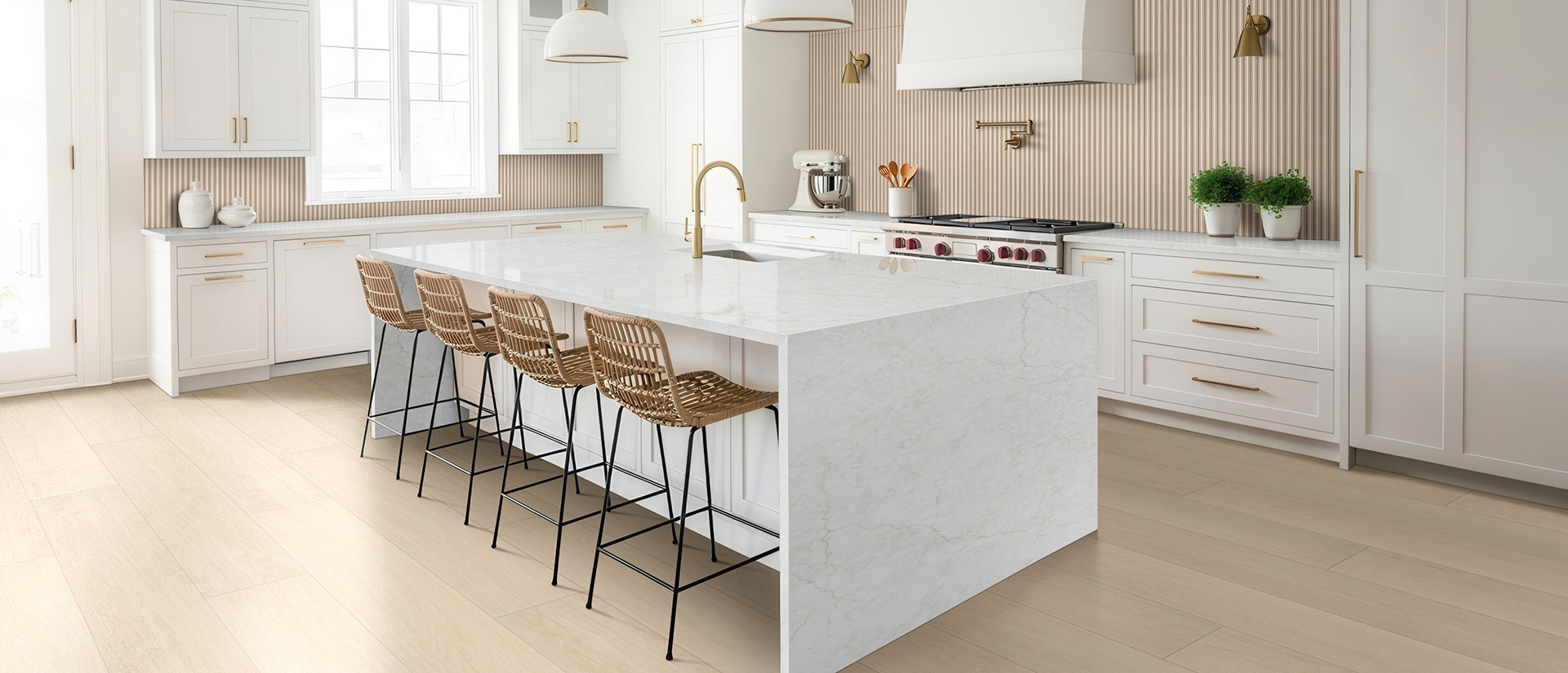 Calacatta Miraggio Cove Quartz Countertop