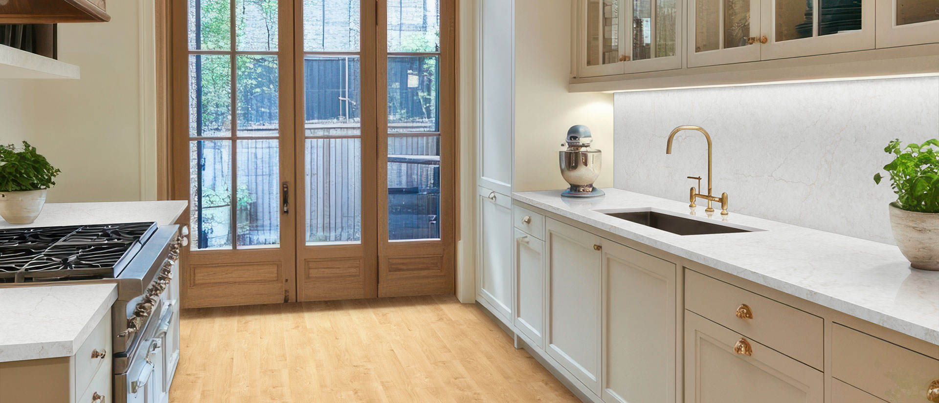 Calacatta Miraggio Cove Quartz Countertop