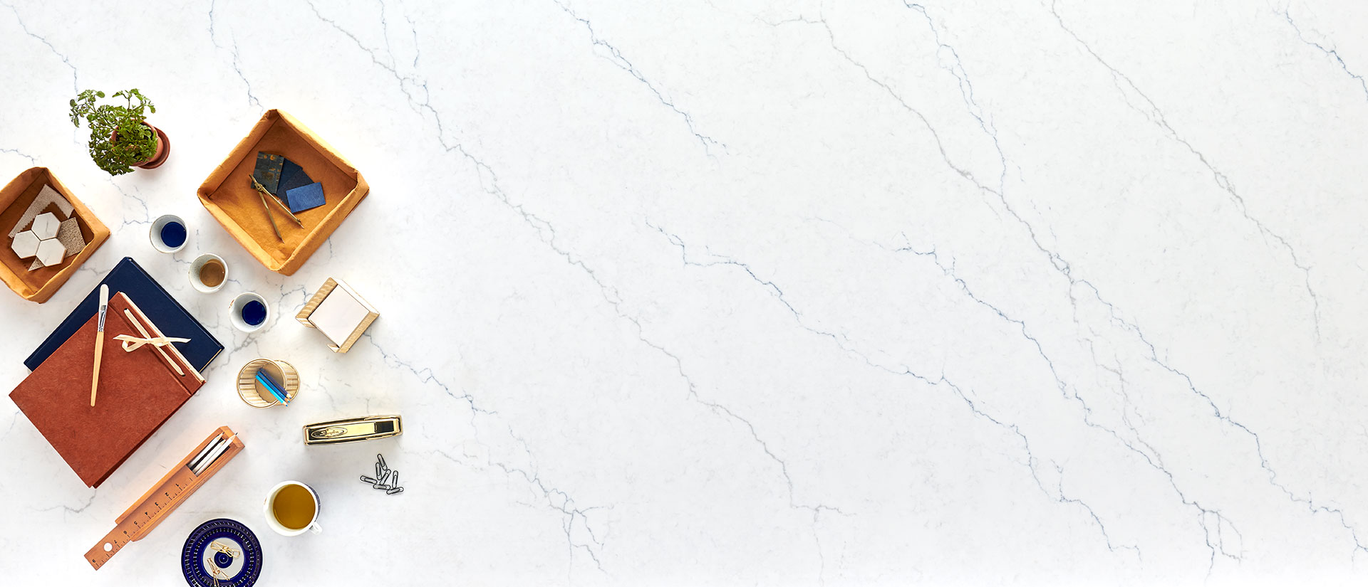 Calacatta Miraggio Cielo Quartz Countertop Sample