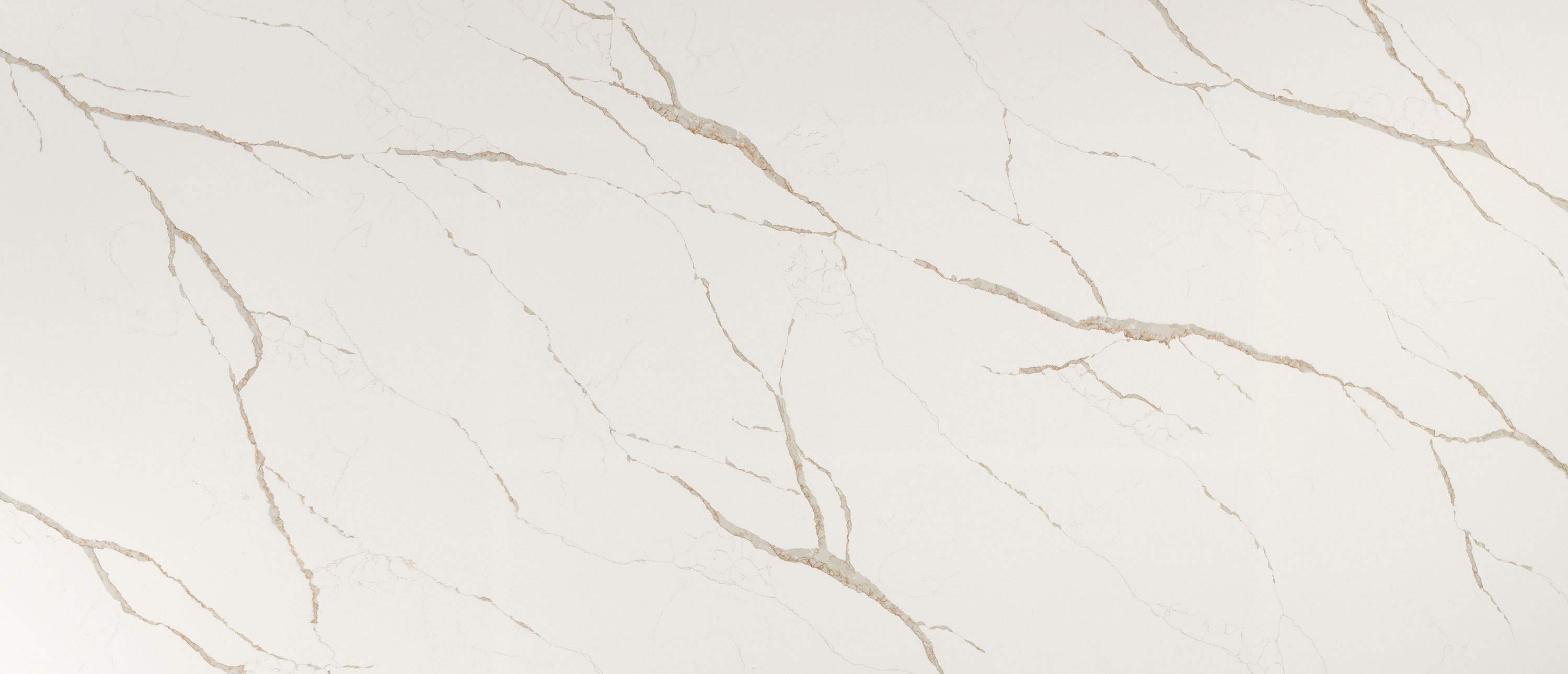 Calacatta Laza Oro Quartz Countertop Close Up slab