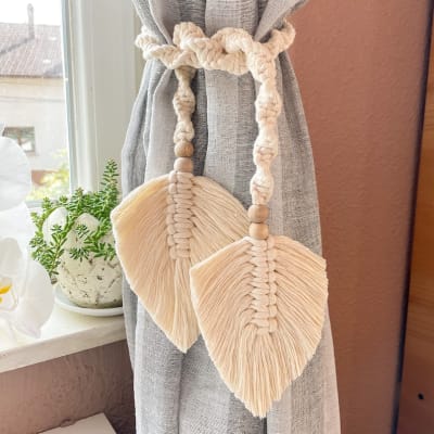 Macrame Leaf Curtain Tieback – Handmade Boho Curtain Holder