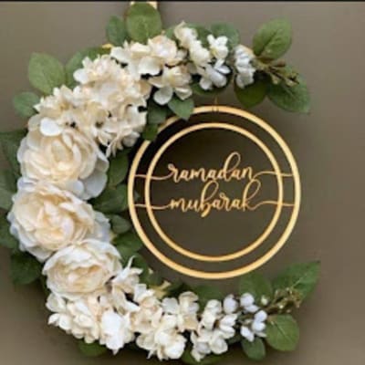 Floral Crescent Moon Ramadan Wreath