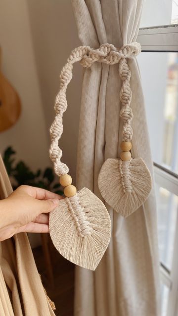 Macrame Leaf Curtain Tieback – Handmade Boho Curtain Holder