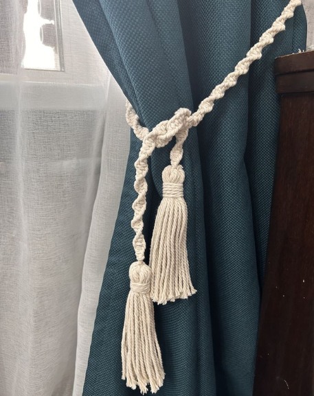 Macrame Curtain Tieback with Tassels & Wooden Beads – Boho Decor