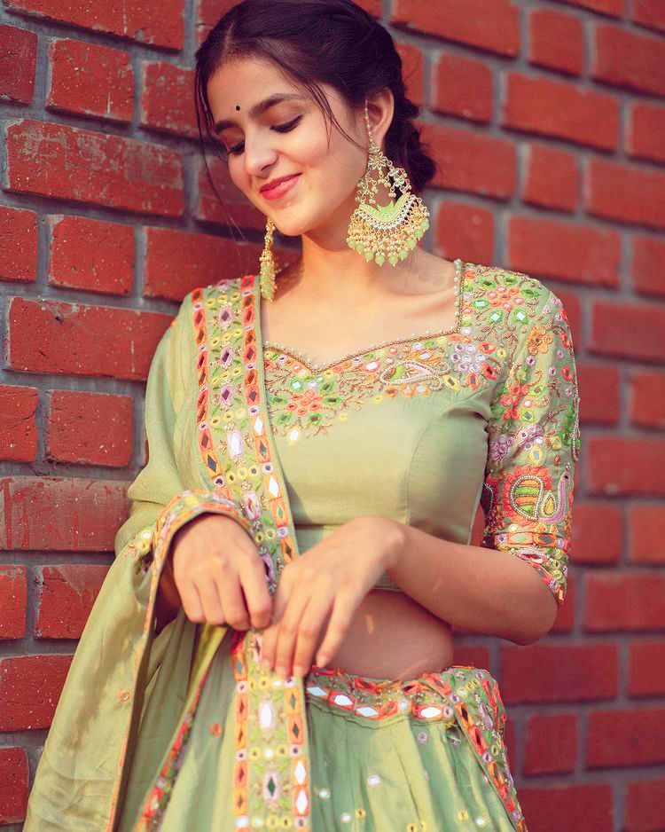 PRINTED LAHENGA CHOLI_LC705