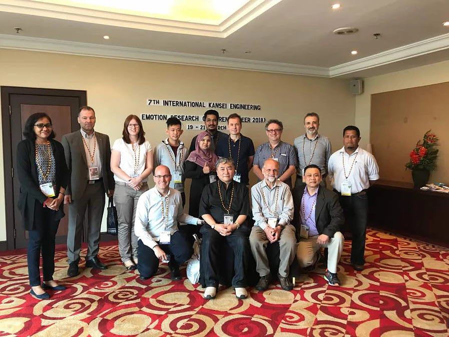 Photo of workshop participants.