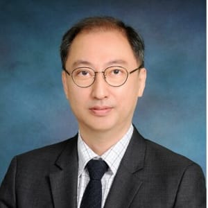 photo of author Wonil Hwang