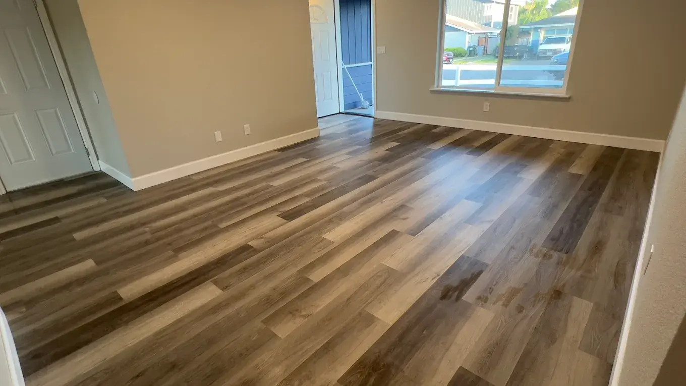 Living room flooring installed by Hunter & Son Construction Inc.