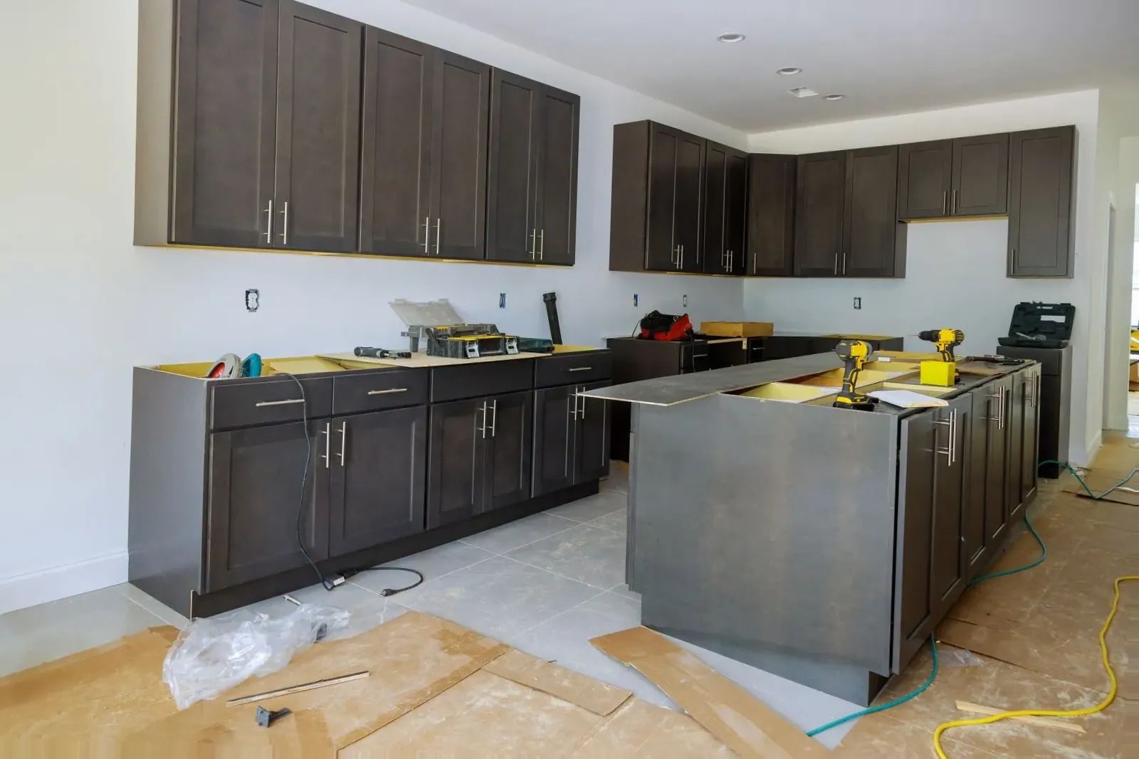 Hunter & Son crew working on a remodeling project