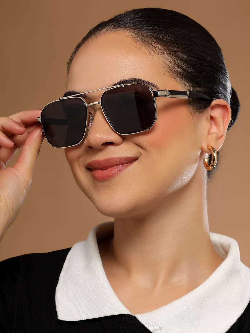 Unisex Black & Silver Wayfarer with UV Protected Lens MG4164