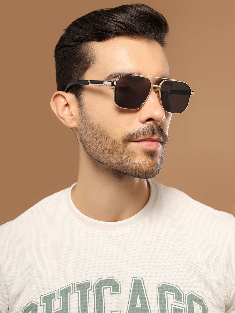 Unisex Black & Silver Wayfarer with UV Protected Lens MG4164