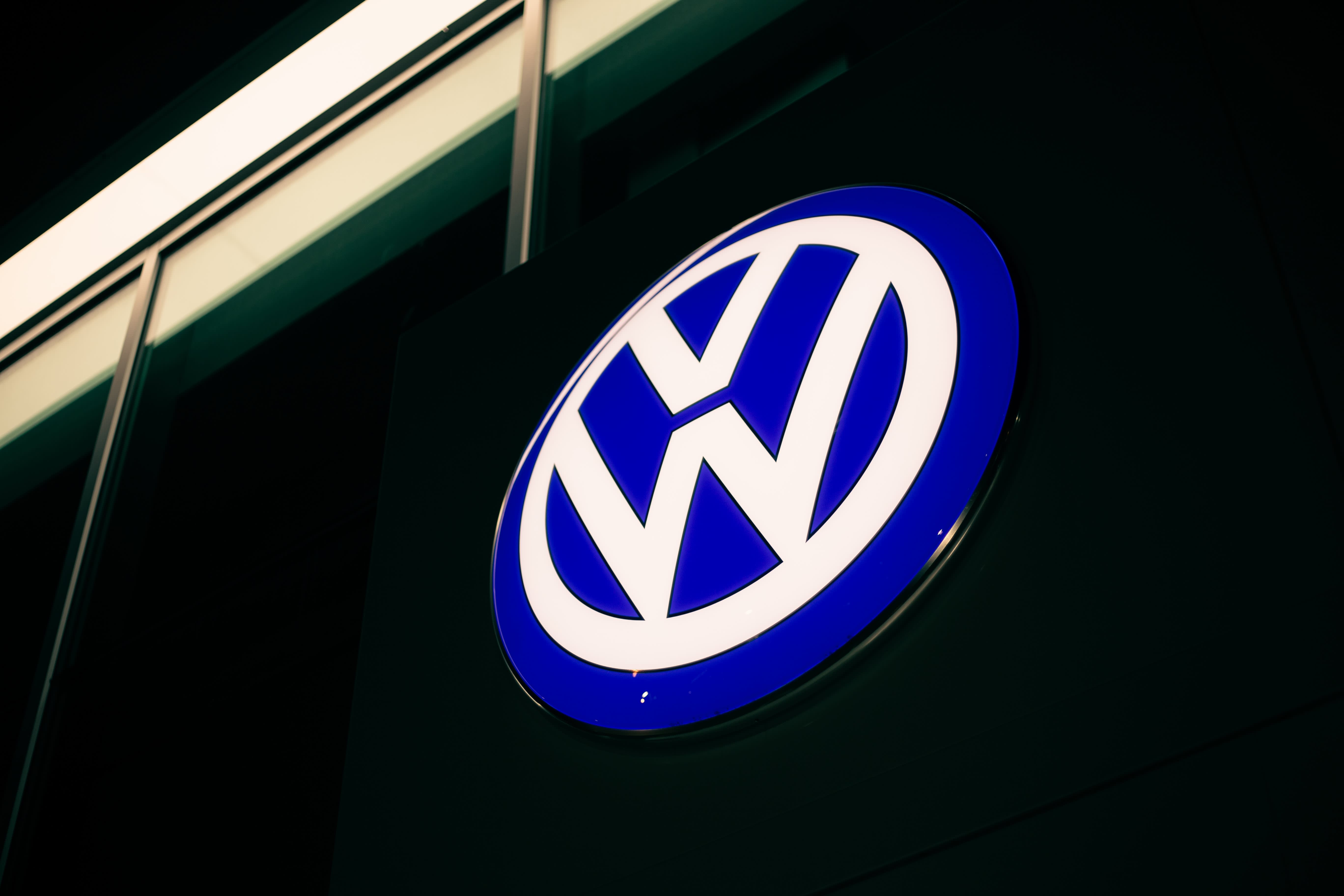 Volkswagen_Unsplash.jpg