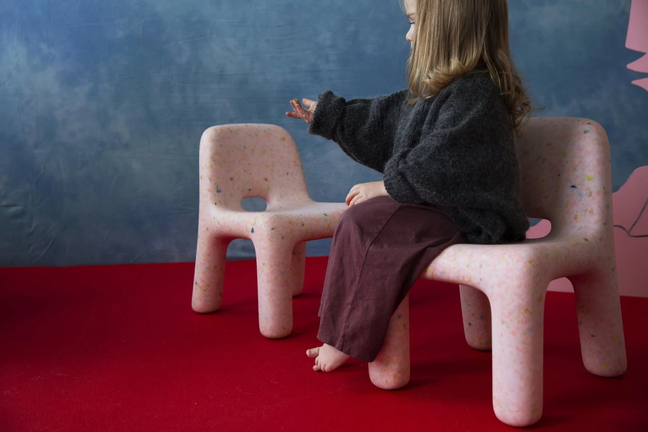 Chair Charlie - Sedia per bambini in plastica riciclata