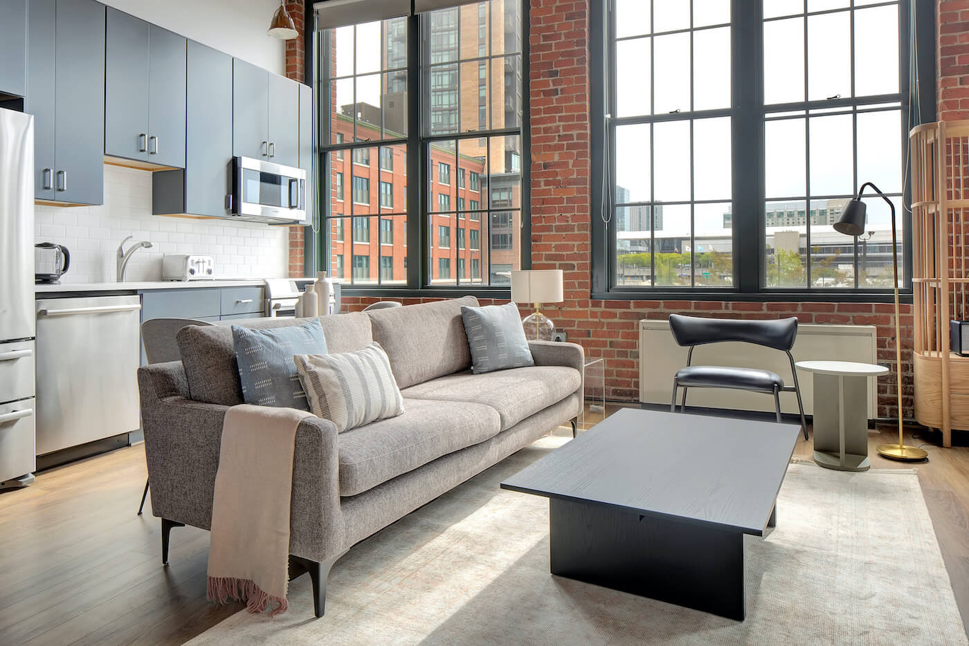 A Blueground studio in Boston