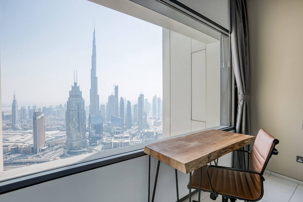 Scenic Dubai workspace