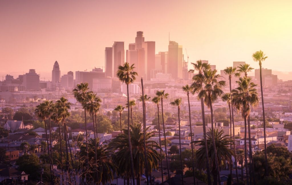 los angeles skyline at sunset