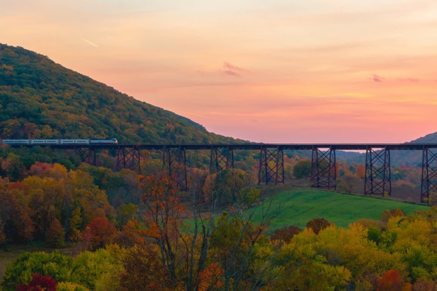 train and trees in Cornwall New York