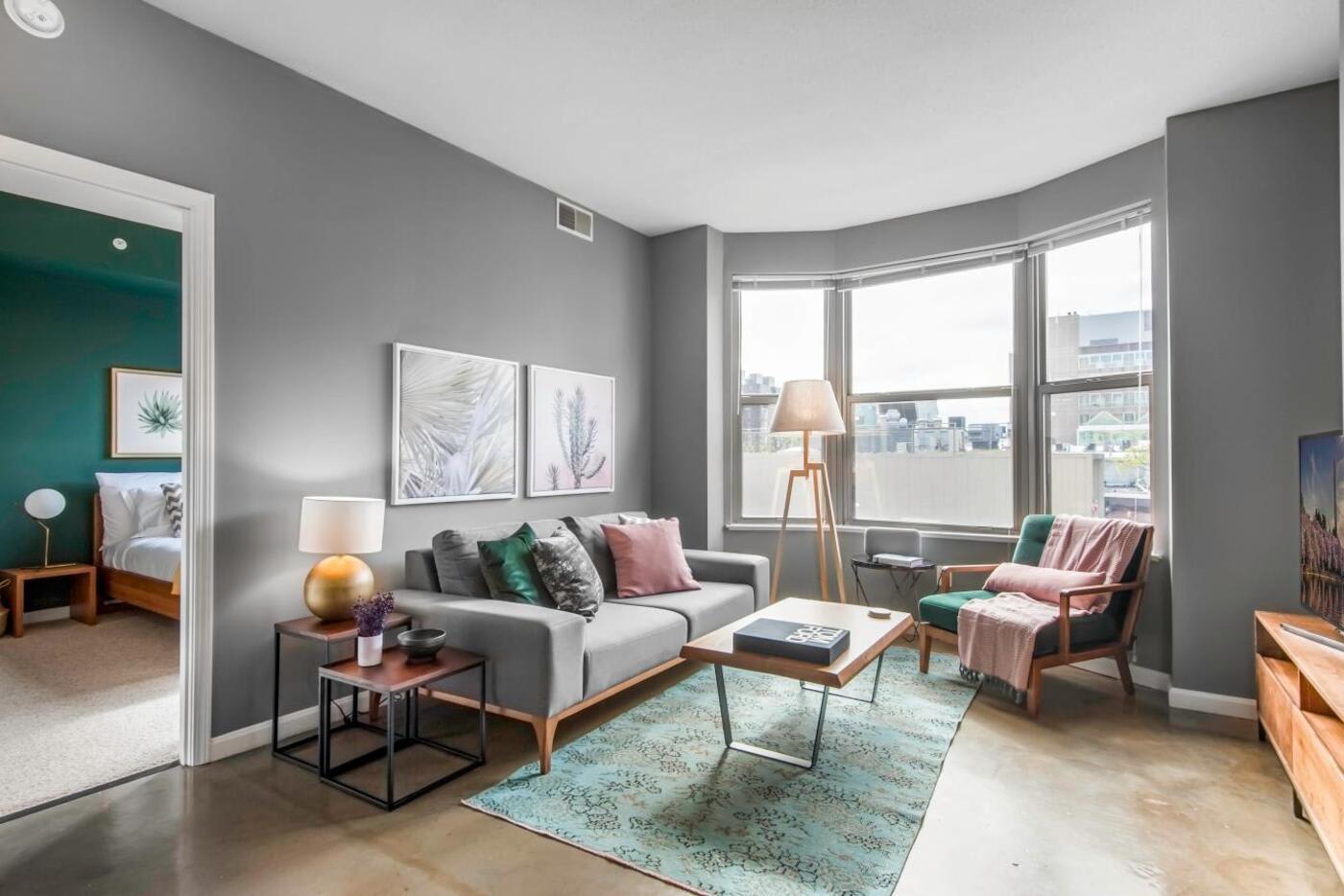 Furnished apartment by Blueground in Seattle